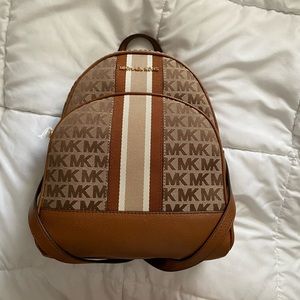 Micheal Kors Abbey Backpack